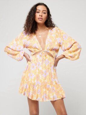 L*Space Feelin' Fine Beach Dress Cover Up in Oopsie Daisy Floral print Size M